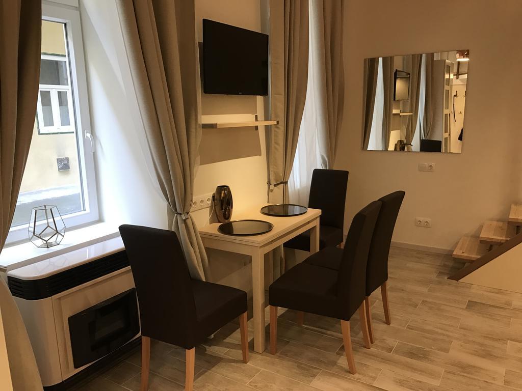 Goldcentral Apartment Gozsdu Budapest Exteriör bild